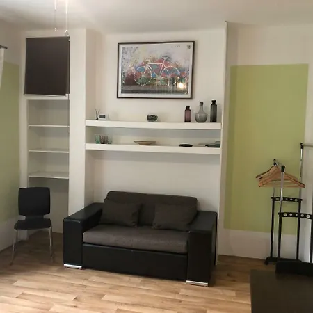 Feels Like Apartman Prága